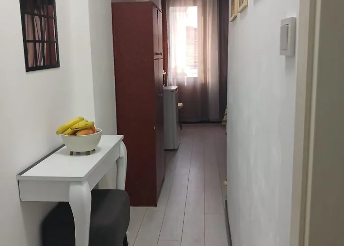 Efesian Alojamento de Acomodação e Pequeno-almoço Kusadası